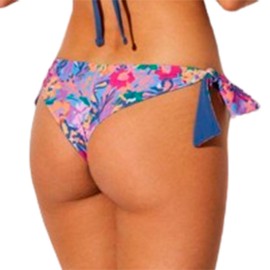 Braga bikini colores vivos brasileña Ysabel Mora